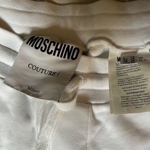 Brand new men’s authentic Moschino white sweatshort